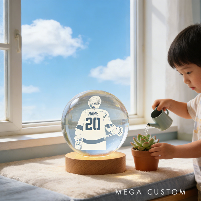 Personalized 3D LED Ice Hockey Crystal Ball with Custom Player Name and Number for Athletes and Enthusiasts