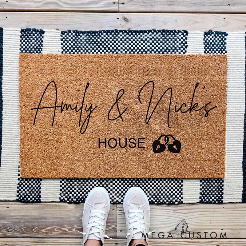 Personalized Couple House Doormat Custom Name Durable Coir Rug Decorative Accent For Entryways Wedding Anniversary Housewarming Or Weddings Gifts