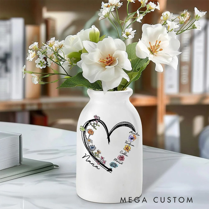 Personalized Names & Birth Flowers Vase with Heart Woman's Ceramic Vase Home Decor Mother's Day Birthday Gift for Mom Grandma