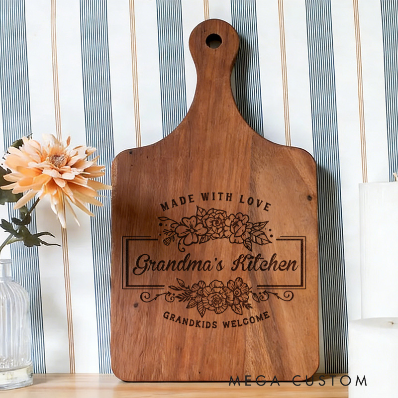 Personalized Engraved Kitchen Cutting Board Custom Bamboo Paddle Board Made with Love Design Grandkids Welcome for Grandma Gifts Home Decor