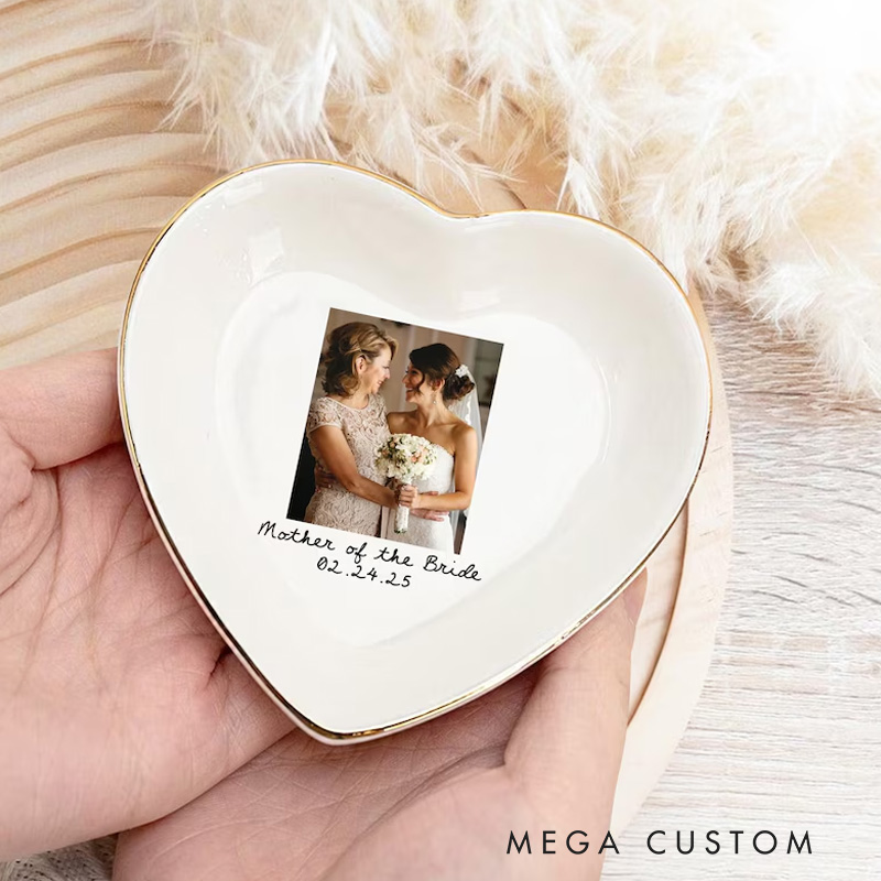 Personalized Custom Mom Gift From Daughter Mother Of The Bride Gift Mother Of The Groom Jewelry Dish Wedding Favor Gift For Mom Mom Ring Trinket Dish