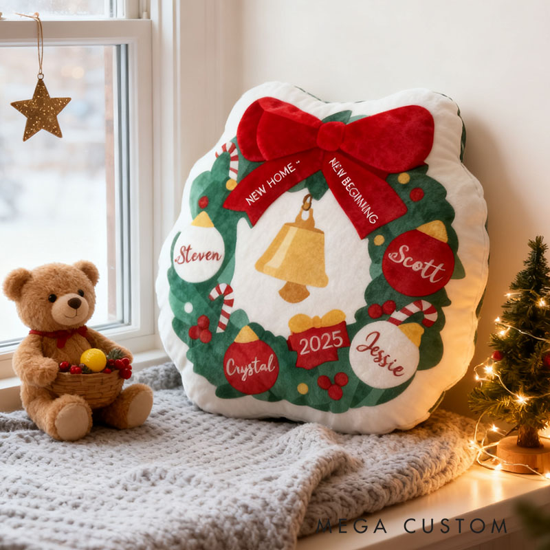 Personalized Holiday Pillow Graphic 3D Print Custom Family Names Cozy Festive Decor with Christmas Wreath Design Soft Accent Cushion Seasonal Gift
