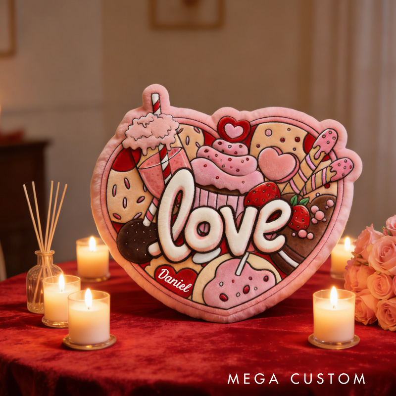 Personalized Cupcake Heart Shape Throw Pillow Graphic 3D Print Baking Heart Pillow with Name for Boyfriend Girlfriend Baking Lover Valentines Gift