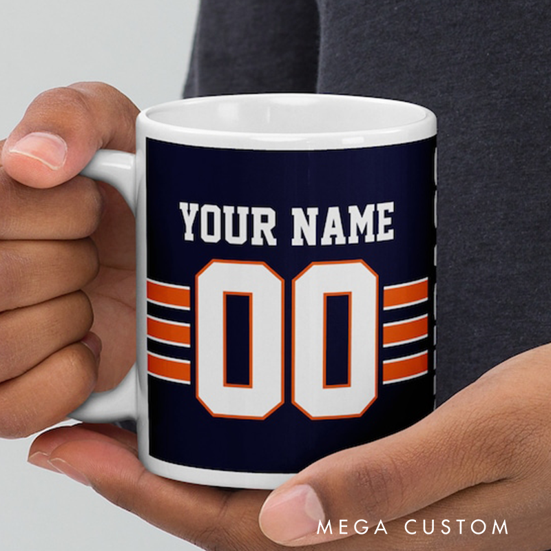 Personalized Football Mug with Custom Team Name Player Name and Jersey Number Design for Sports Fans