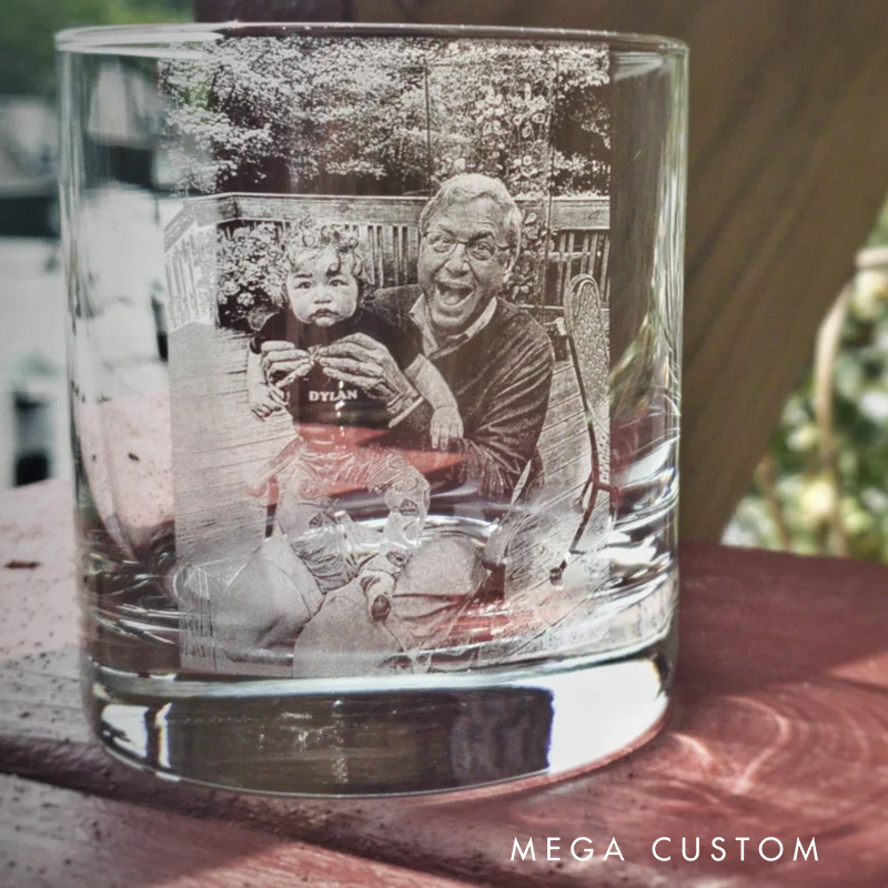 Personalized Etched Picture Rocks Glass Father's Day Dad Gifts Personalized Whiskey Glass Personalized Glassware Custom Portrait Unique Dad Gifts