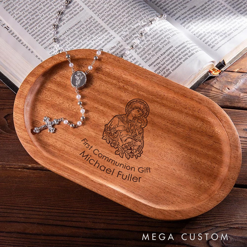 Personalized Mary with Baby Jesus Wooden Rosary Tray with Engraved Text Sacrament First Communion Gift Baptism Gift for Christian