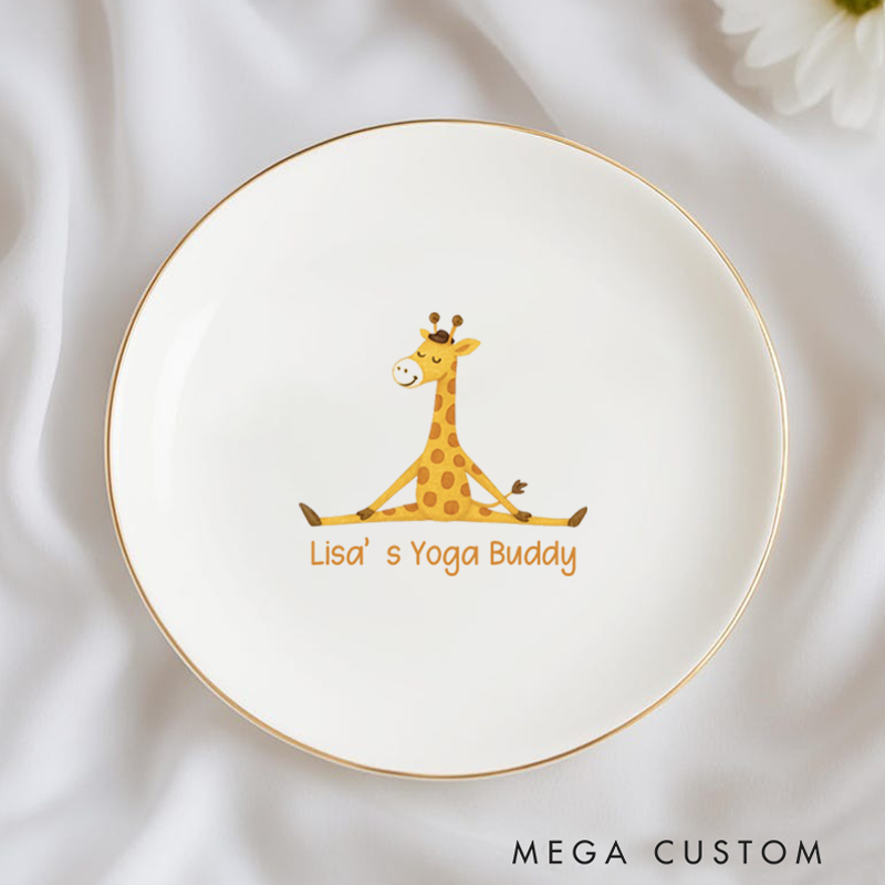 Personalized Ring Dishes with Cute Giraffe Yoga Design, Perfect for Yoga Lovers, Home Décor, Jewelry Storage, or Unique Gift