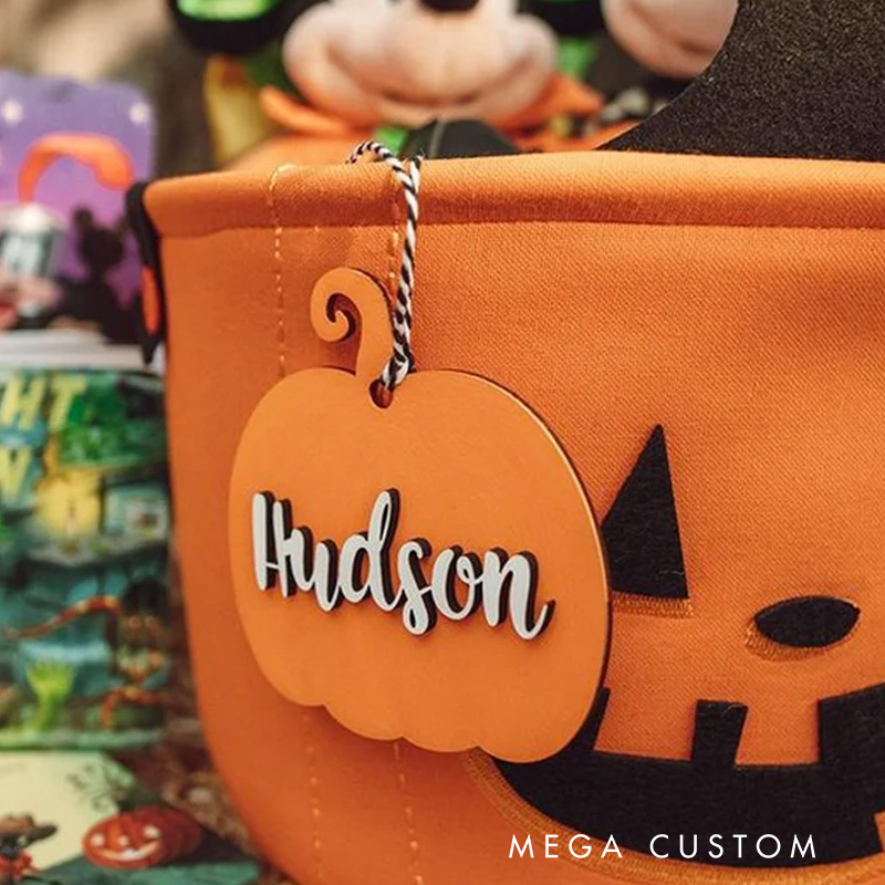 Personalized Wood Halloween Tags or Decor Pumpkin Ghost Cat or Spider Halloween Gift