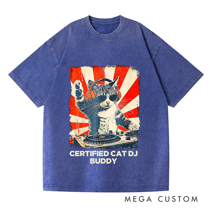 Personalized Washed T-Shirts Cool Retro Cat DJ Buddy Music Lover and Funny Cat DJ with Headphones Art T-Shirt