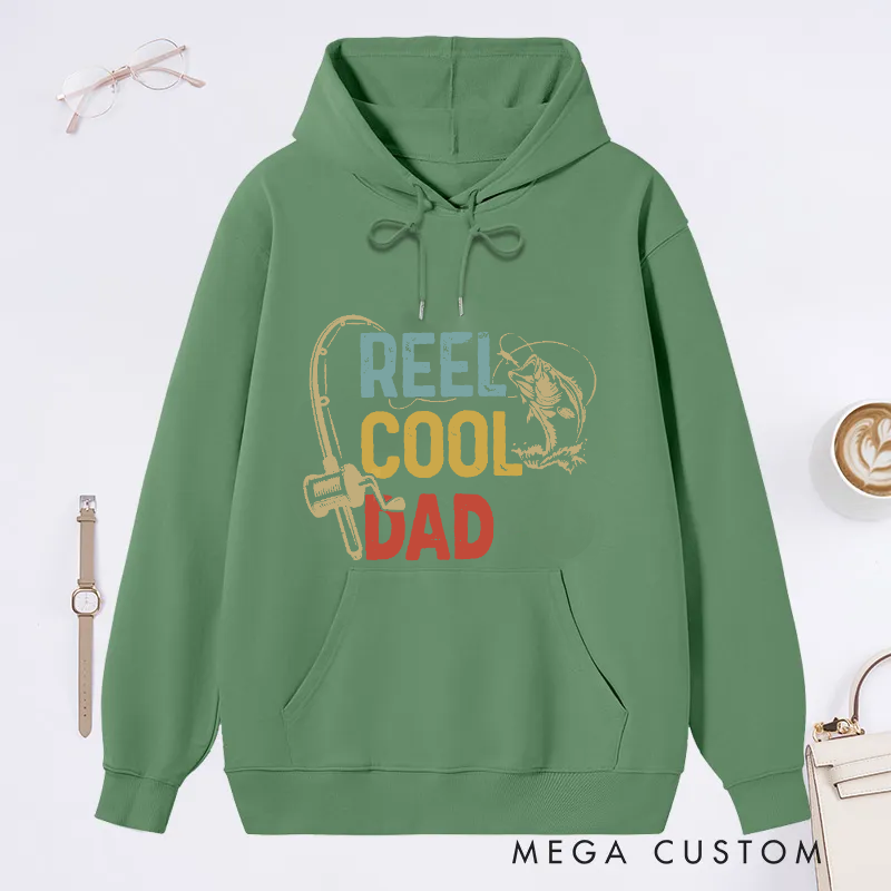 Personalized Funny Fishing Sweatshirt Daddy's Fishing Buddy Hoodie Fathers Day Gift Comfortable Gift for Dad Grandpa Fishing Lovers Perfect for Father’s Day or Outdoor Adventures
