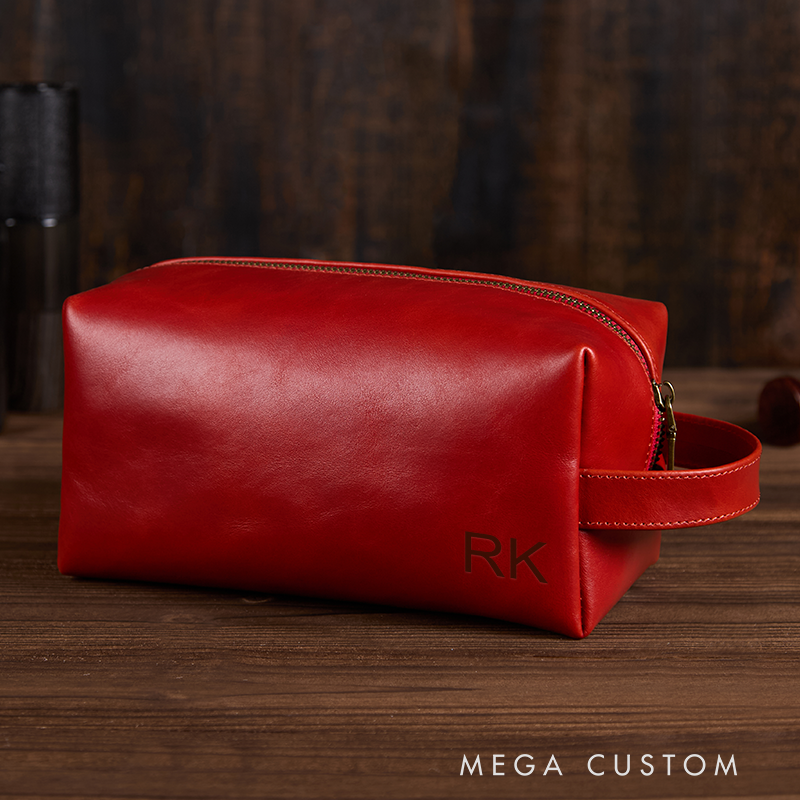 Personalized Men's Leather Toiletry Bag Custom Groomsmen Gifts Groomsman Dopp Kit Gifts Mens Travel Bag Anniversary Gift
