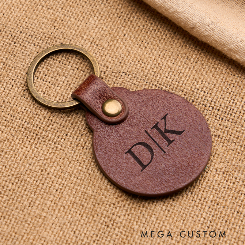 Personalized Leather Keychain for Men Custom Round Keychain with Name Engraved Leather Key Chain Anniversary Gift for Him Groomsmen Gift Birthday Gift