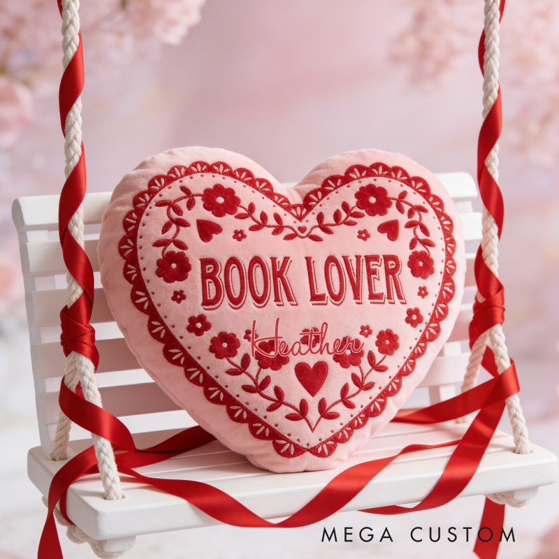 Personalized Book Lover Heart Shape Throw Pillow Graphic 3D Red Book Heart Pillow with Name for Girlfriend Book Lover Valentines Gift