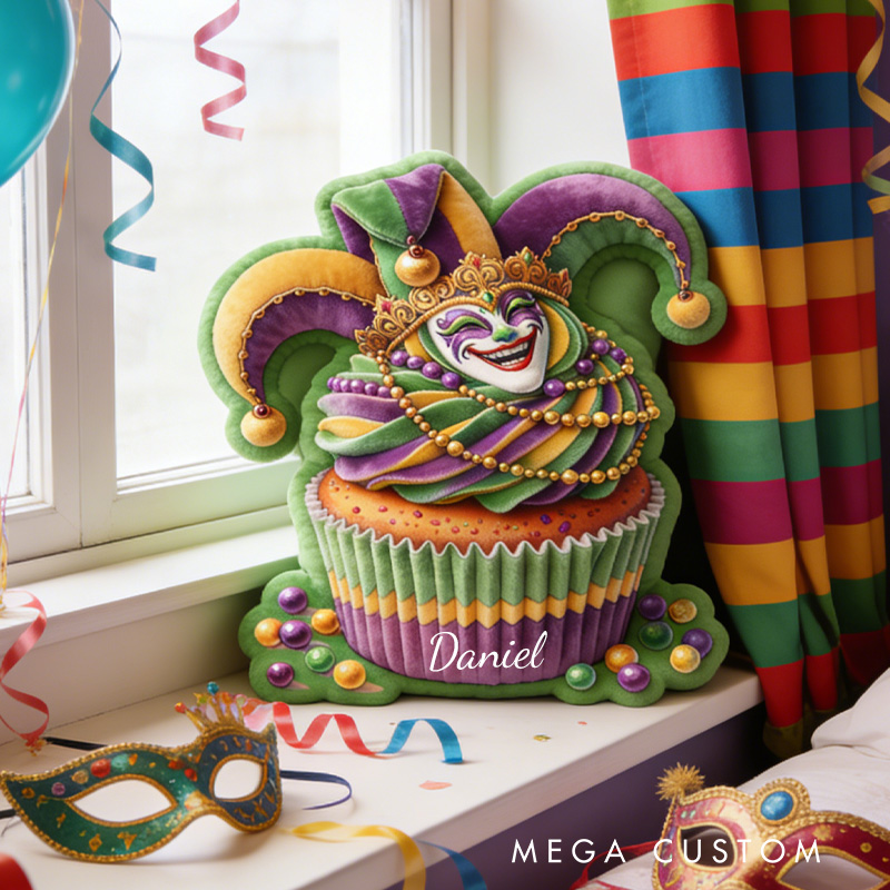 Personalized Mardi Gras Cupcake Throw Pillow Graphic 3D Print Jester Cupcake Pillow with Name Mardi Gras Gift for Girl Boy Kids Pillow Baking Lover Gifts