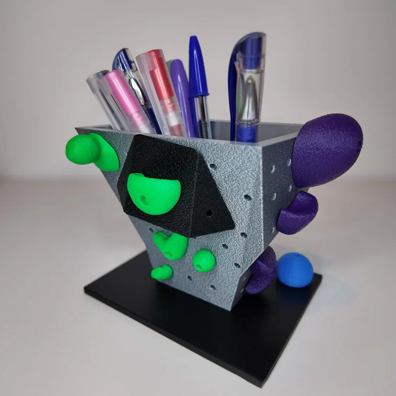 Personalized Pen Holder Bouldering Style Comes with Climbing Holds Desk Decoration Gifts for Climbers & Boulderers