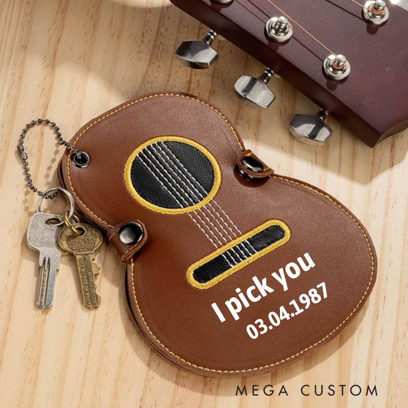 Personalized PU Leather Guitar Picks Bag with Name Guitar Picks Storage Case Gift for Guitar Lovers
