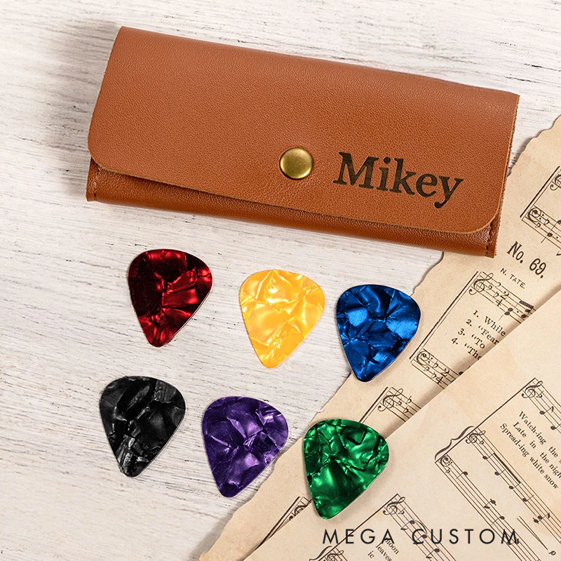 Personalized Concealed Button PU Leather Guitar Pick Holder with Name and 6 Slots Guitar Accessories Birthday Gift for Guitar Player Music Lover
