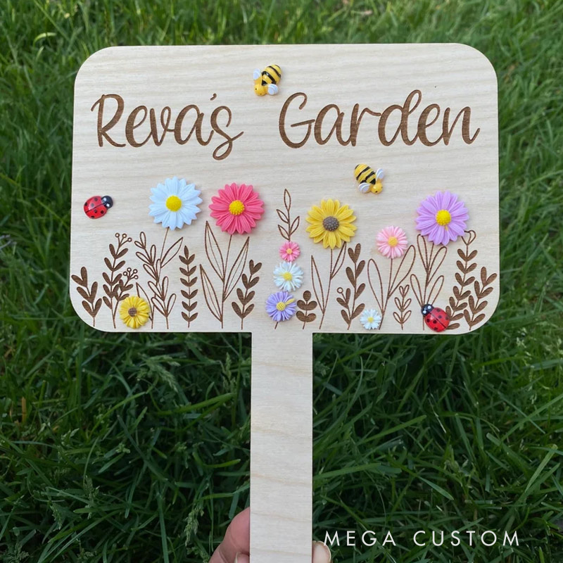 Personalized Garden Marker with Flowers Bees and Ladybugs Custom Garden Stake Garden Sign Garden Plaque Mother's Day Gift