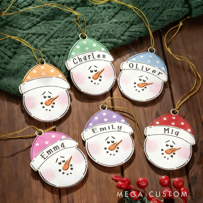 Personalized Hand Painted Pom Pom Hat Wooden Snowman Christmas Ornament with Name Cute Christmas Tree Decor Festival Gift for Family Kids