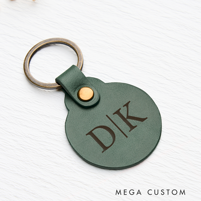 Personalized Leather Keychain for Men Custom Round Keychain with Name Engraved Leather Key Chain Anniversary Gift for Him Groomsmen Gift Birthday Gift