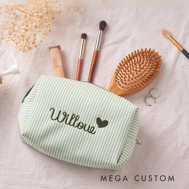 Personalized Monogrammed Toiletry Bag Makeup bag Travel Makeup Bag Large Capacity Storage Bag for Travel Lovers