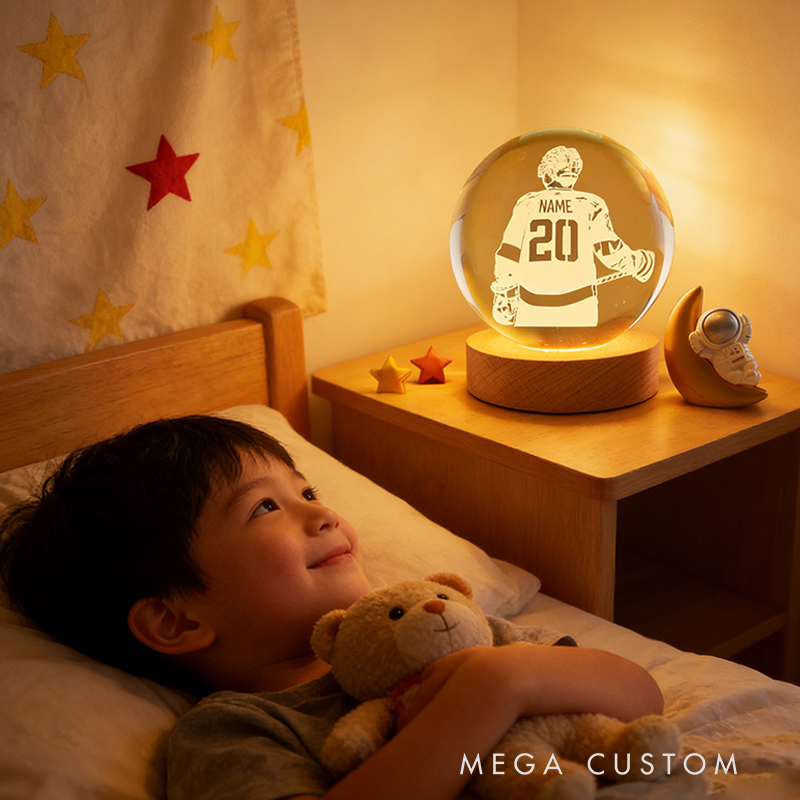 Personalized 3D LED Ice Hockey Crystal Ball with Custom Player Name and Number for Athletes and Enthusiasts