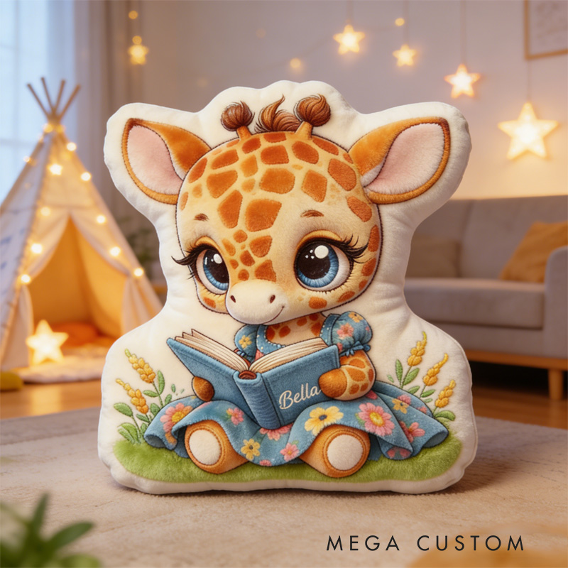 Personalized Reading Giraffa Throw Pillow Graphic 3D Giraffa Pillow with Name for Kids Boy Girl Book Lover Bookish Bookworm Gift
