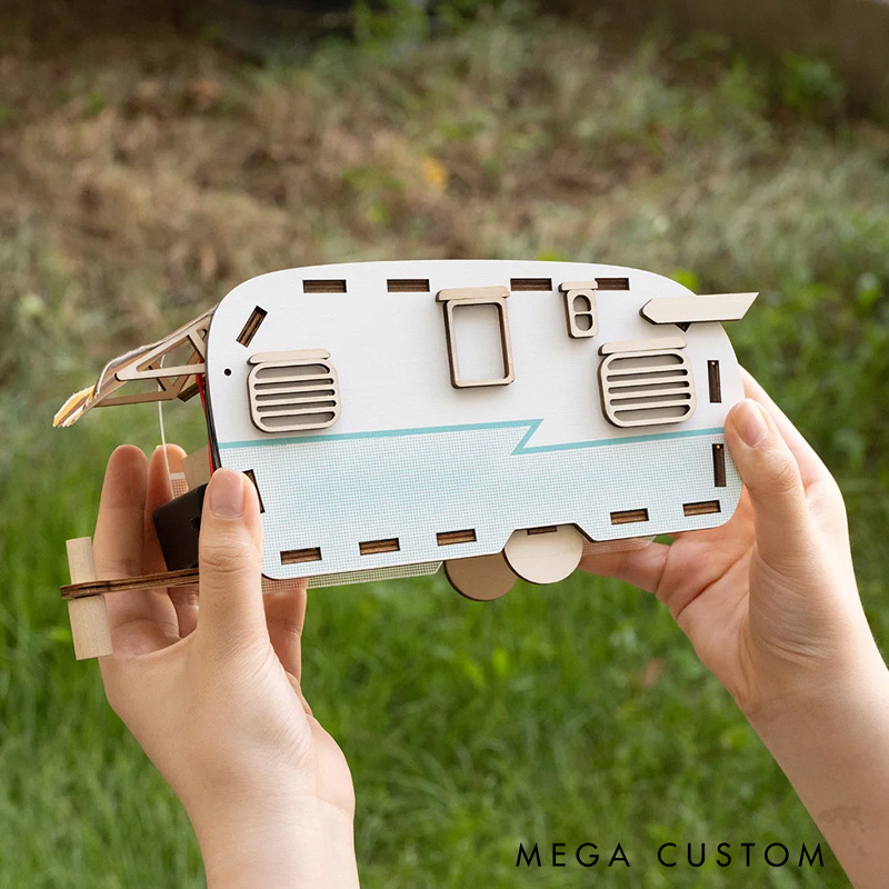 Personalized Camping Car Wood Photo Frame with LED Light Strip and 3 Photos Commemorative Home Decor Gift for Campers