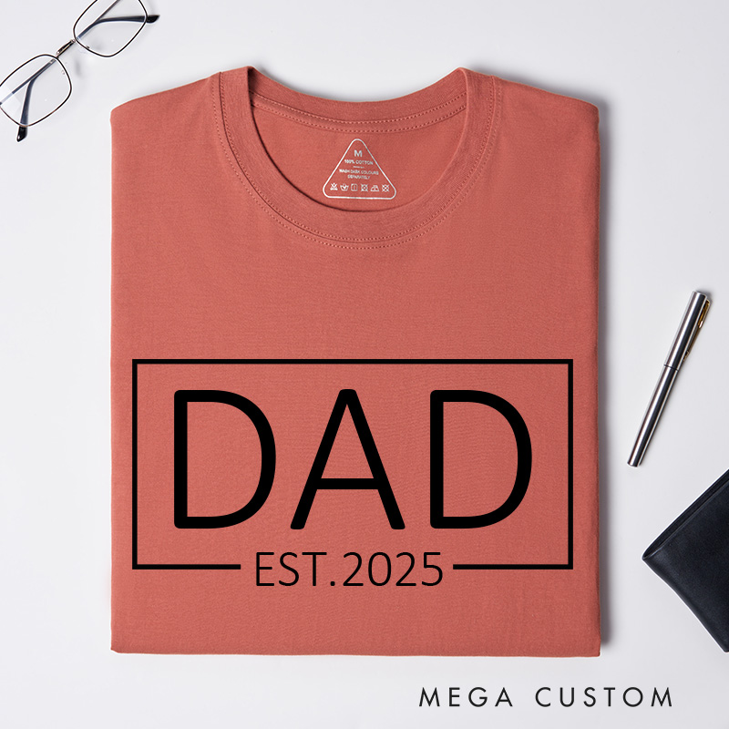Personalized Dad T-Shirt Custom Father's Day Gift for New Dads Pregnancy Announcement Comfortable Cotton Shirt for Men Birthday Gift Idea