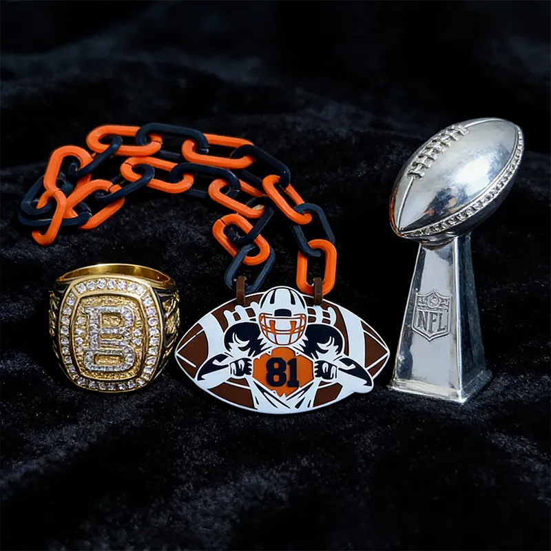 Personalized American Football Chain Necklace with Custom Number Pendant