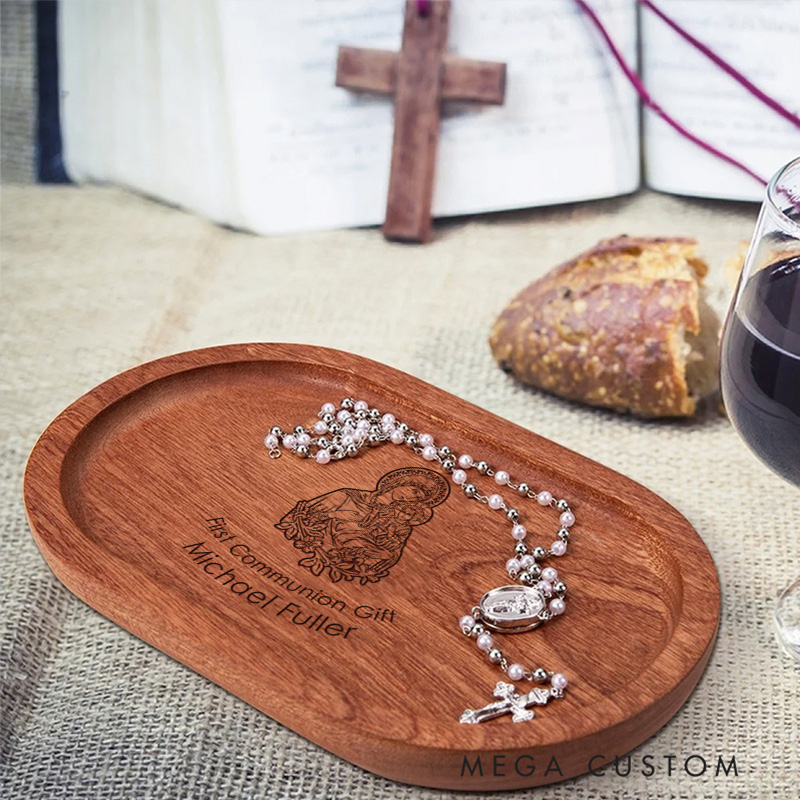 Personalized Mary with Baby Jesus Wooden Rosary Tray with Engraved Text Sacrament First Communion Gift Baptism Gift for Christian