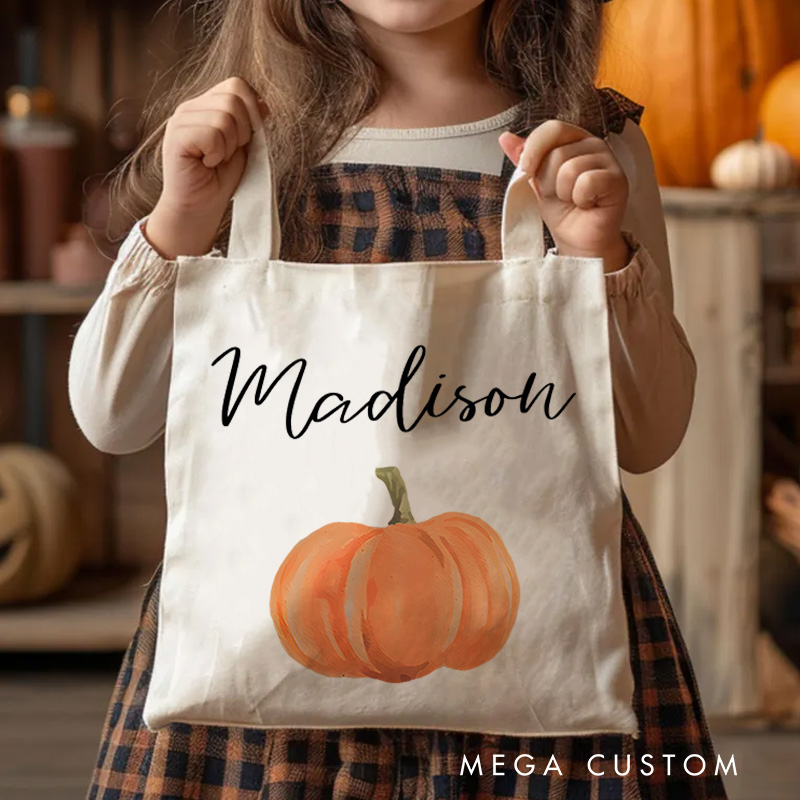 Personalized Pumpkin Illustration Featuring Name for a Festive and Autumn Inspired Halloween Accent Tote Bag