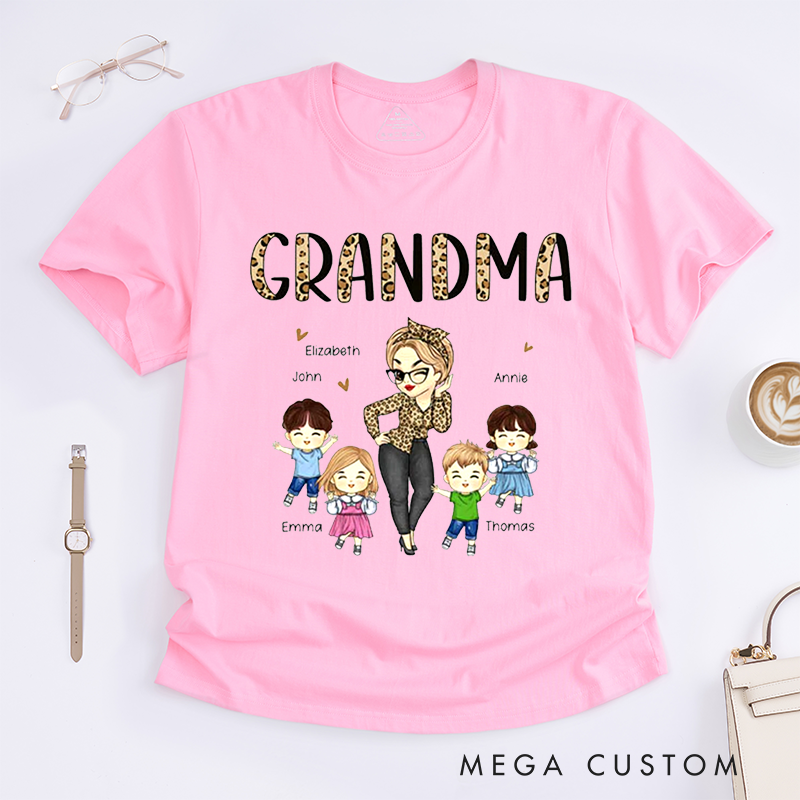 Personalized Classic T-Shirts Grandma Custom Names Family Gifts Unique Leopard Print Classic Tee for Grandmother