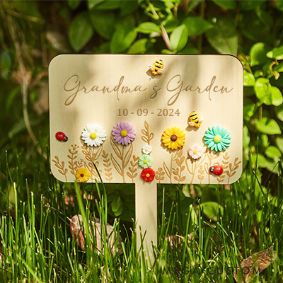 Personalized Wooden Garden Stake Custom Name Tree Plaque with Stake Memorial Garden Sign for Loss of Loved One Remembrance Gift