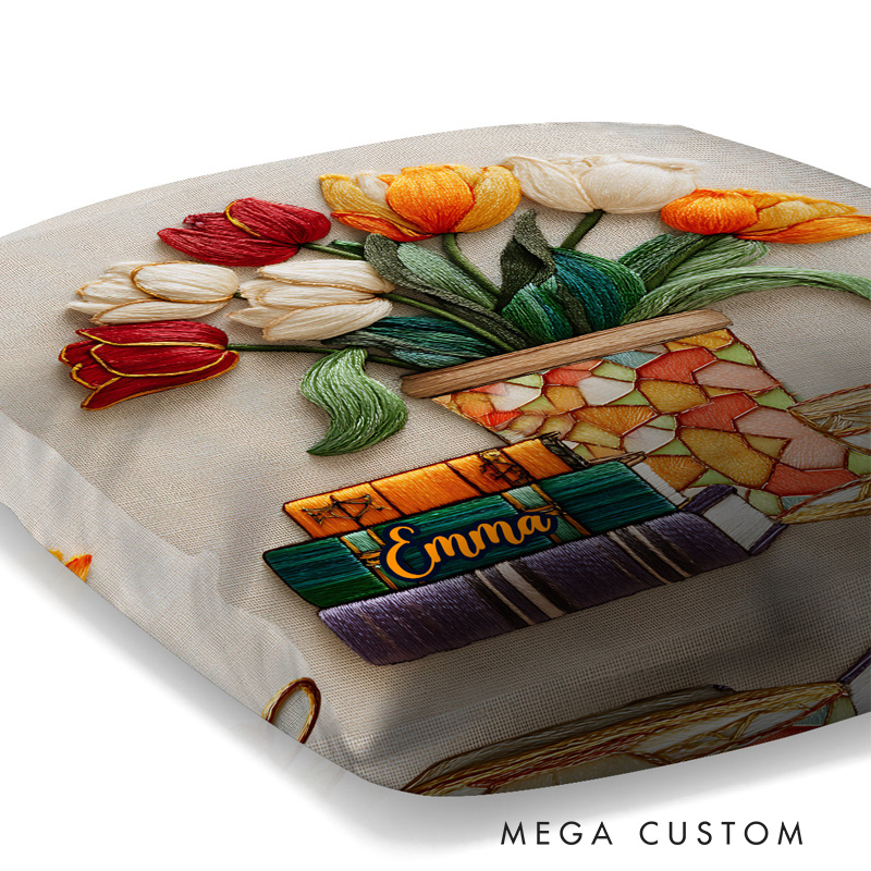 Personalized Books and Flowers Throw Pillow with Name Floral Book Pillow Cover with Names for Book Lovers Readers Bookworm Gift