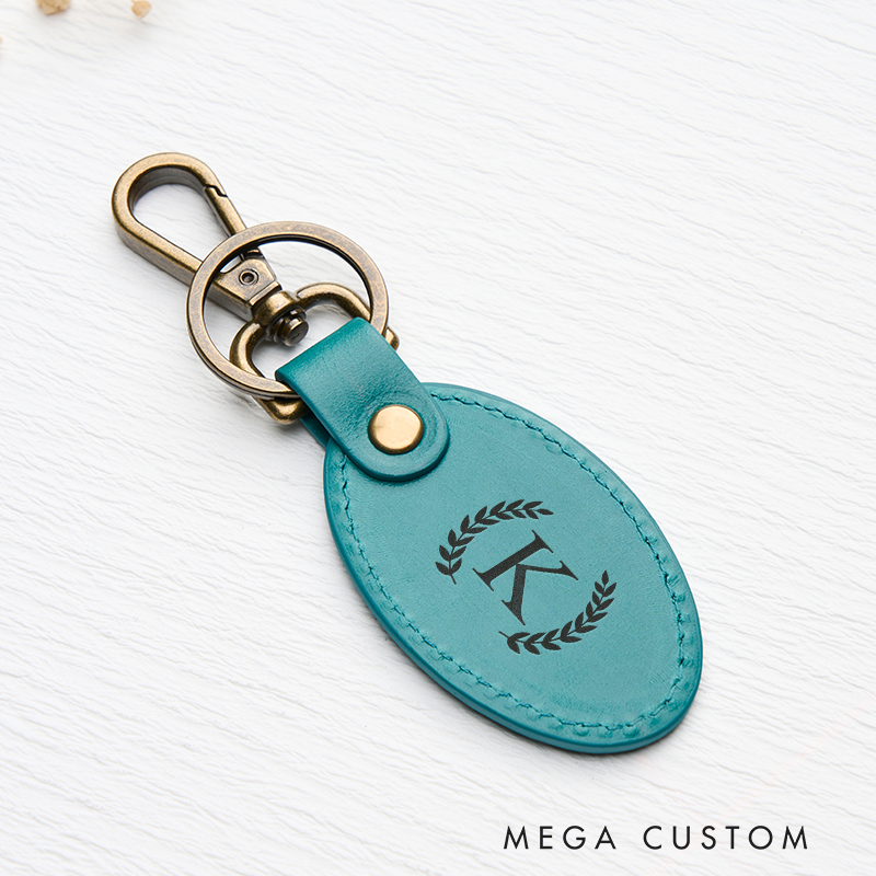 Personalized Leather Keychain for Men Custom Oval Keychain with Name Engraved Leather Key Chain Anniversary Gift for Him Groomsmen Gift Birthday Gift