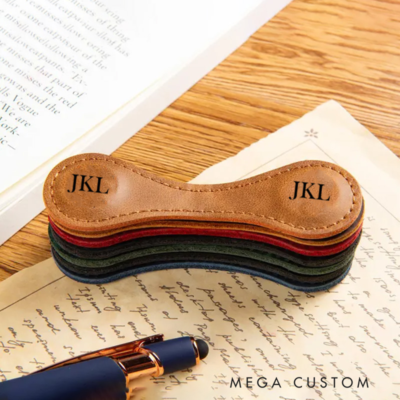Personalized Magnetic Leather Bookmark Clip with Initial Monogram Reading Accessory Gift for Friends Bookworm