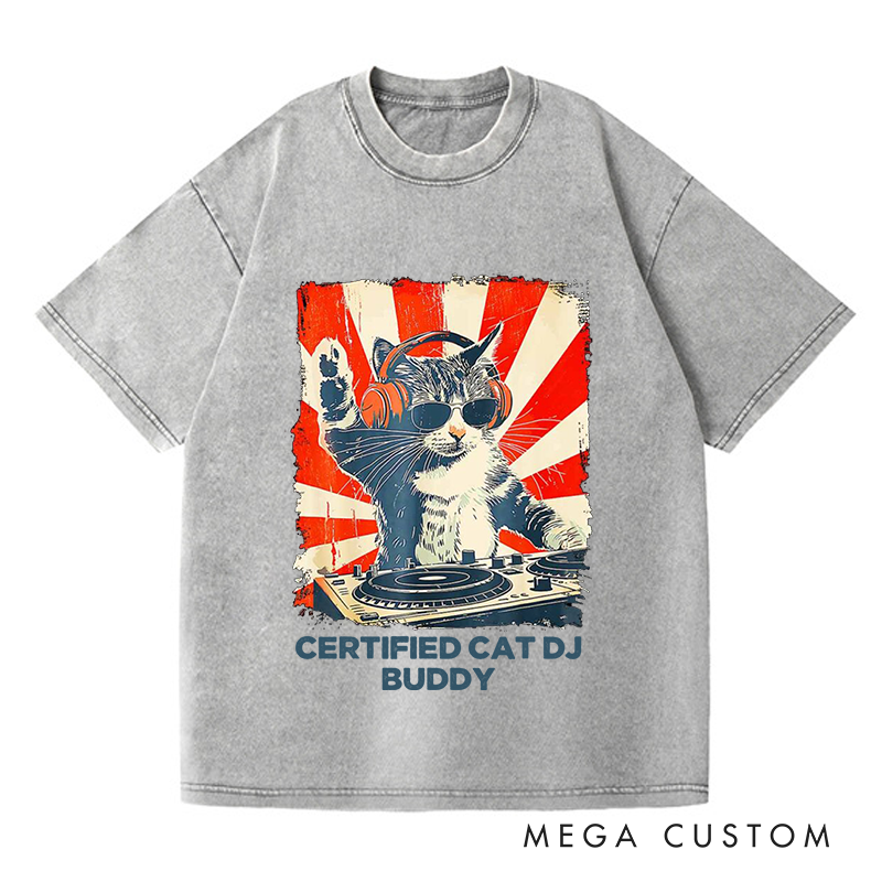 Personalized Washed T-Shirts Cool Retro Cat DJ Buddy Music Lover and Funny Cat DJ with Headphones Art T-Shirt