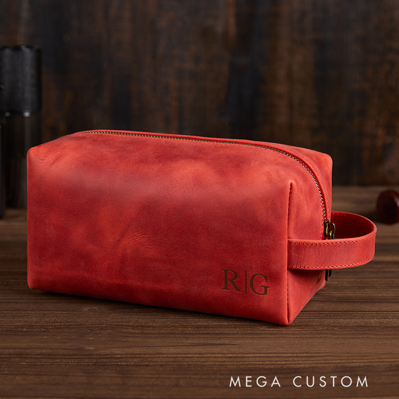 Personalized Men's Leather Toiletry Bag Custom Groomsmen Gifts Groomsman Dopp Kit Gifts Mens Travel Bag Anniversary Gift