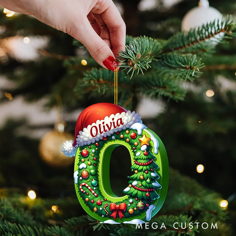 Personalized 2D Acrylic Christmas Tree Initial Letter Ornament Set with 26 Alphabet Pendants for Holiday Decor Family Gifts and Party Favors