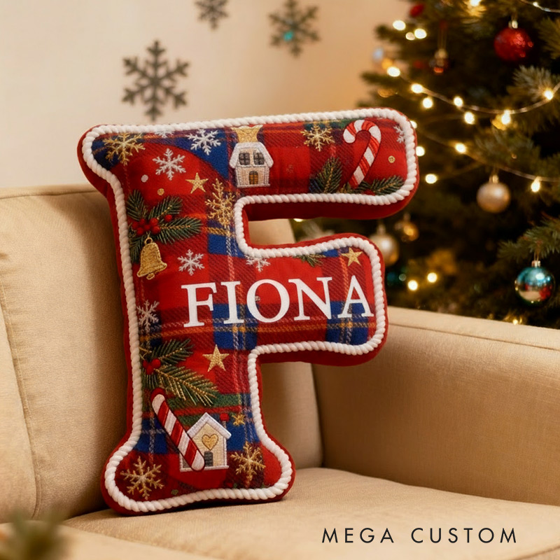 Personalized Christmas Initial Pillow Graphic 3D Print Custom Name Pillow Festive Holiday Decor Cozy Home Accent Soft Cushion Gift for Family 
