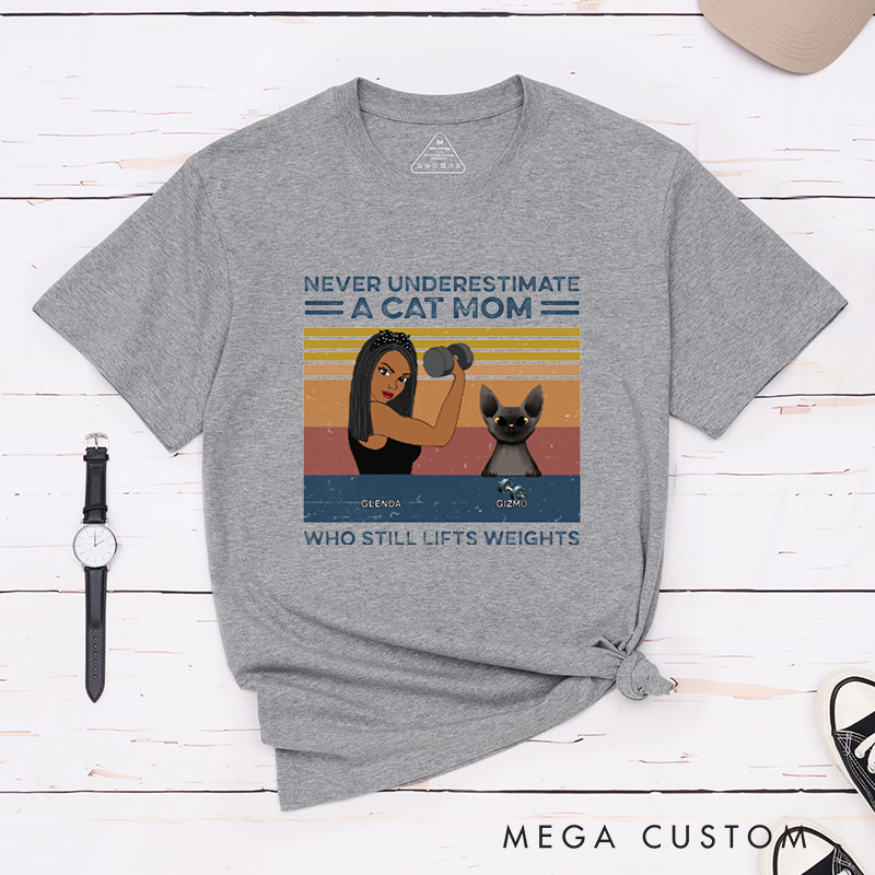 Personalized Funny Gym T-Shirt with I Like Lifting And My Cats for Fitness Enthusiasts Bodybuilders and Gym Lovers