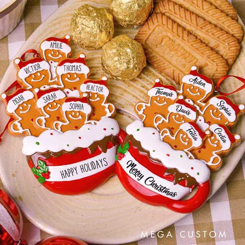 Personalized 2025 Family Gingerbread Christmas Ornament Acrylic Bakery Keepsake Holiday Tree Decor for Pastry Lovers Baking Lover Gift