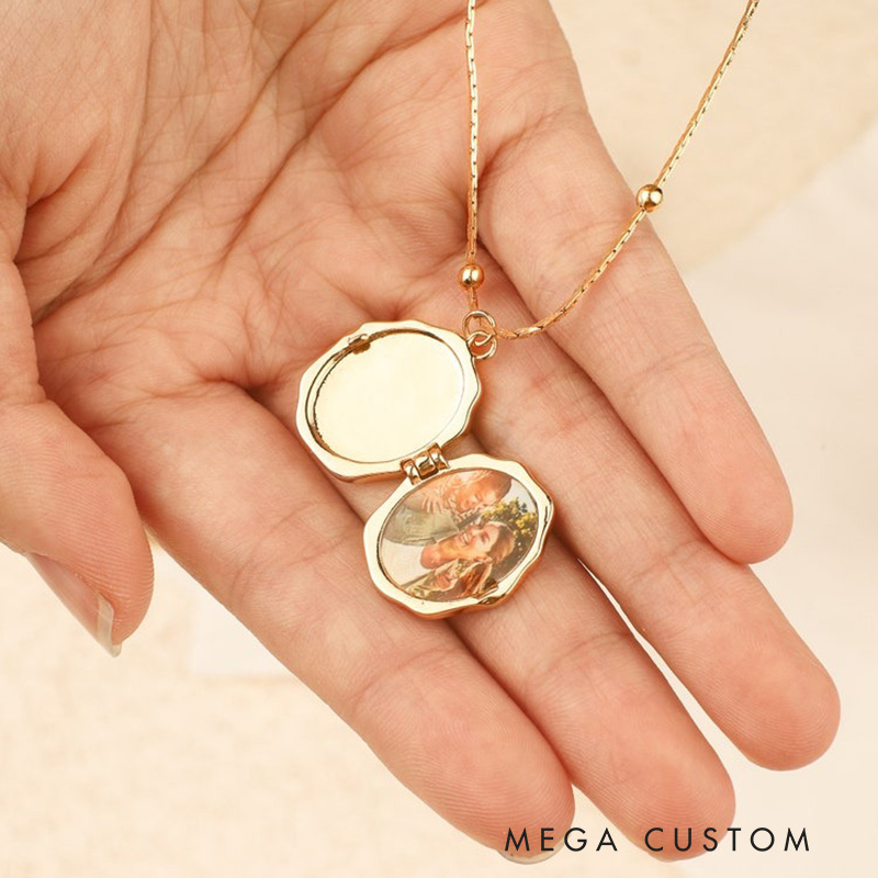 Personalized Angel Locket Necklace with Photo Vintage Locket Necklace Memorial Jewelry Necklace for Loss of Loved One