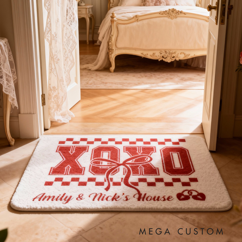 Personalized XOXO Custom Couple House Doormat Romantic Durable Soft Rug Decorative Accent For Entryways Wedding Anniversary Or Housewarming Gifts