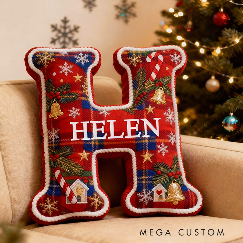 Personalized Christmas Initial Pillow Graphic 3D Print Custom Name Pillow Festive Holiday Decor Cozy Home Accent Soft Cushion Gift for Family 