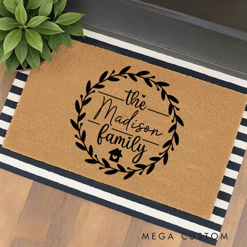 Personalized Family Doormat Custom Wreath Design Durable Coir Welcome Mat for New Home Entryway Decorative Housewarming Gift for Families