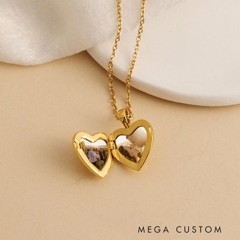 Personalized Heart Locket Necklace Love locket with Photo Tiny Gold Heart Locket Memorial Gift for Her Best Friend Jewelry 