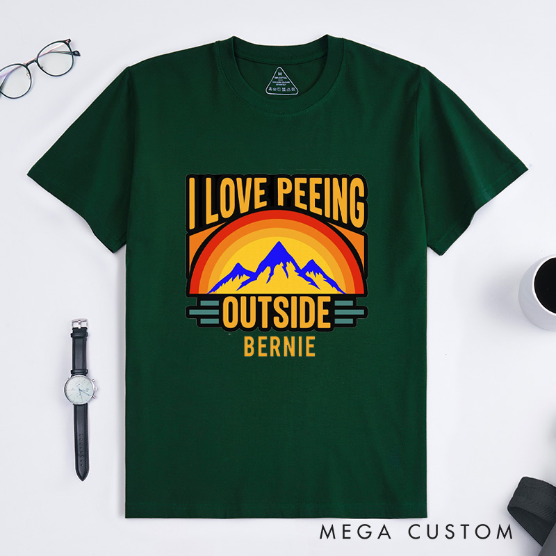 Personalized I Love Peeing OutsideT-Shirt Adventure Camping Mountain T-Shirt for Nature Travelers Outdoors Lover Gift