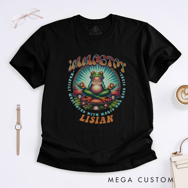 Personalized Vintage Frog Yoga T-Shirt Yoga Gift T-Shirt Animal yoga Apparel Mindfulness Meditation T-Shirt